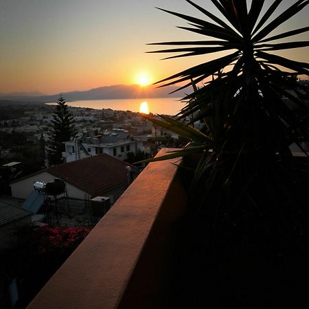 Orsalia Luxury Suites Platanés Eksteriør billede