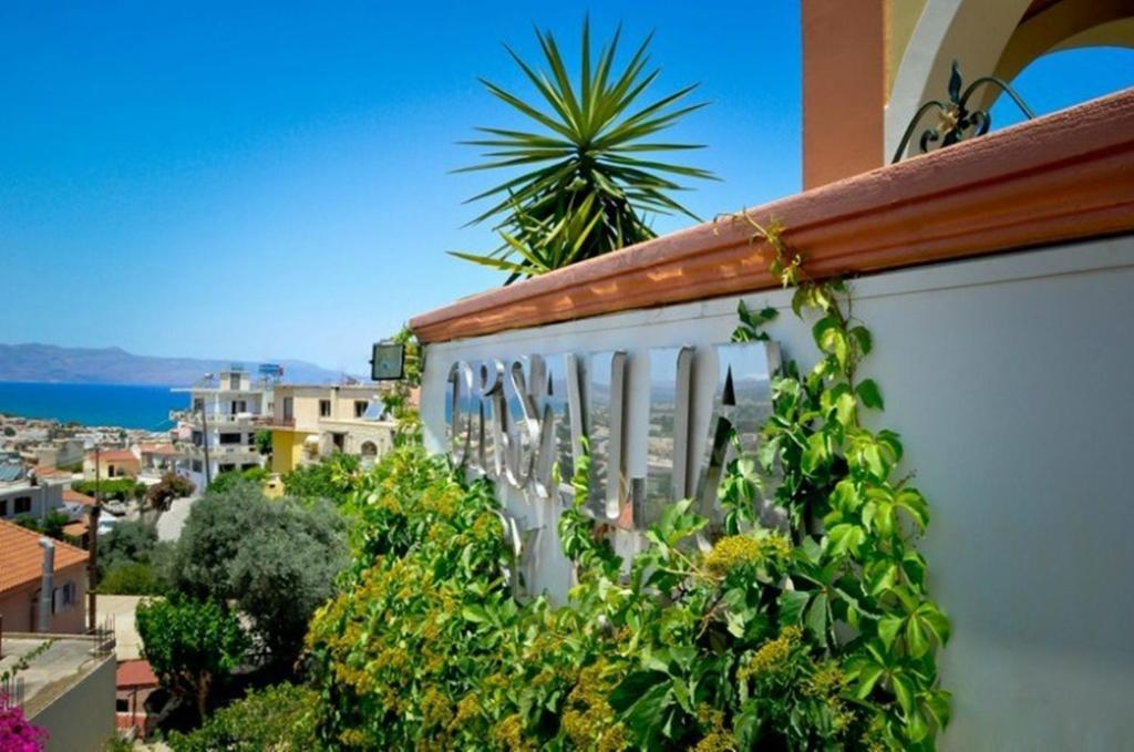 Orsalia Luxury Suites Platanés Eksteriør billede